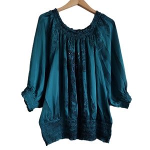 💥50% off bundles💥 smocked peasant top